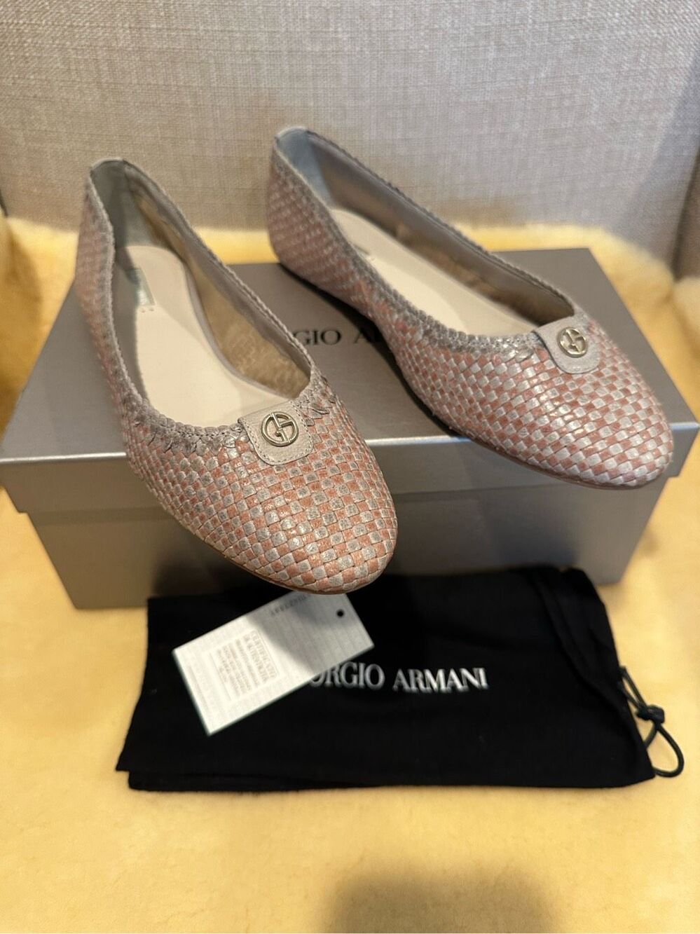 Giorgio Armani Women’s leather woven ballet size UE 38, US7,5 NIB